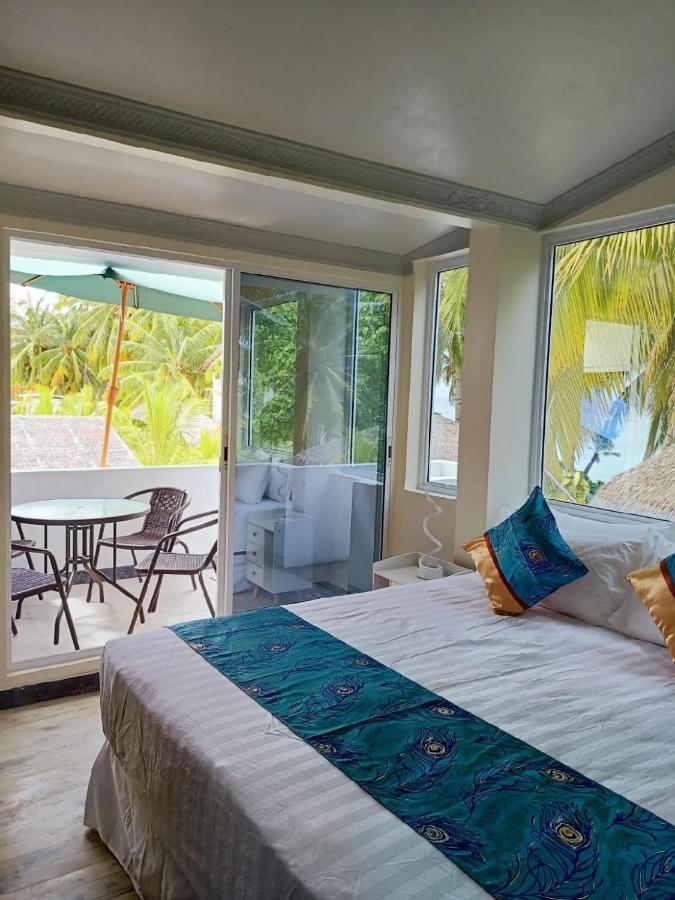 Island Life Maldives Retreat & Spa Magoodhoo Exterior foto