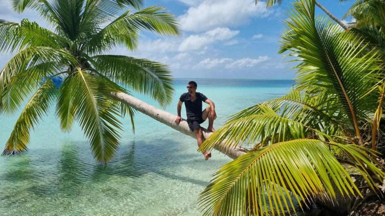 Island Life Maldives Retreat & Spa Magoodhoo Exterior foto